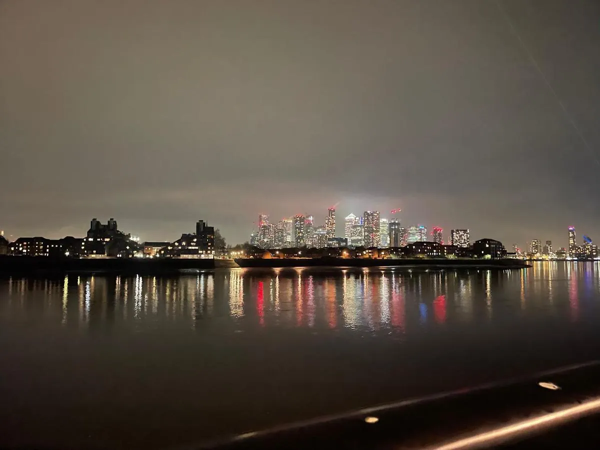 Stunning 1 Bed Flat In The Heart Of Greenwich لندن شقة