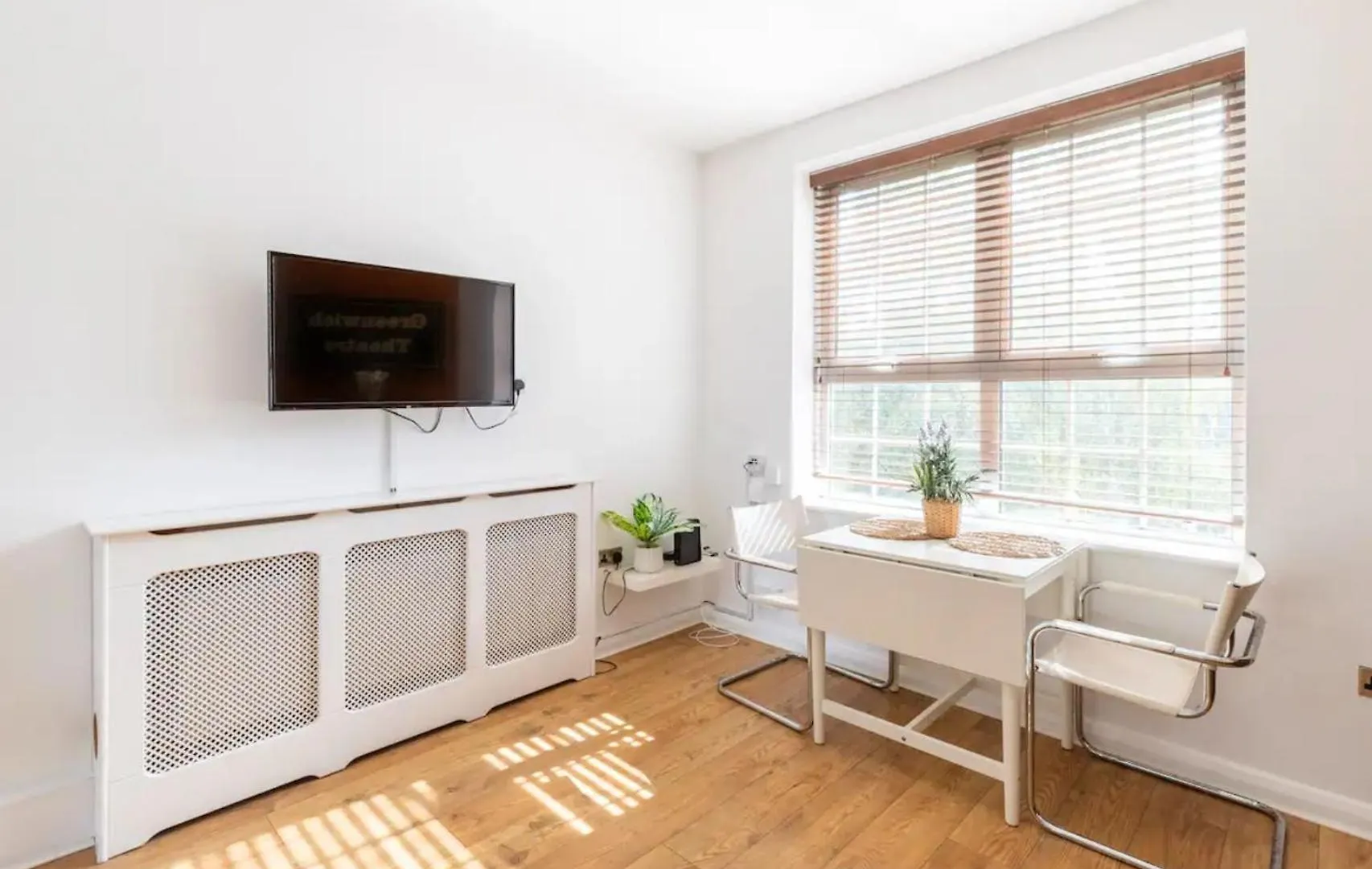 Stunning 1 Bed Flat In The Heart Of Greenwich London Apartment